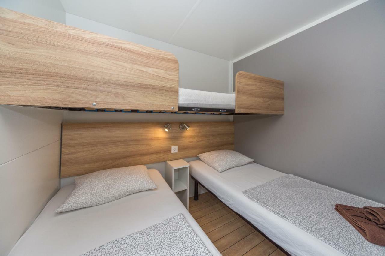 Mobile Homes Crystal Biograd Na Moru Zewnętrze zdjęcie